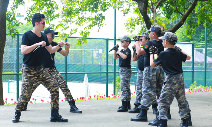 上海軍事體驗(yàn)營(yíng)是幾天呢