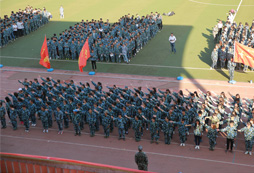 2017年上海軍訓(xùn)夏令營4月份報(bào)名有優(yōu)惠