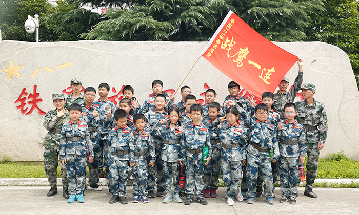 上海軍事夏令營費(fèi)用是多少