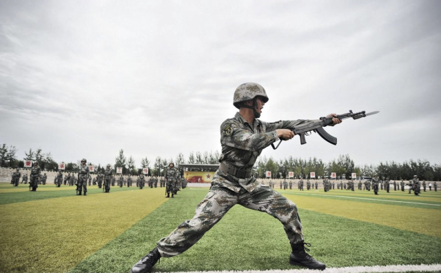 <strong>7天的上海軍事夏令營價格是多少？</strong>