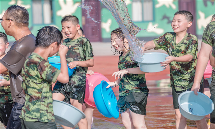 上海軍事夏令營收費