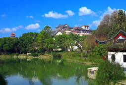 上海古華山莊拓展訓(xùn)練基地