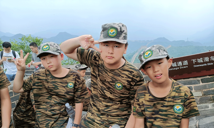 上海有哪些吃苦軍事夏令營(yíng)