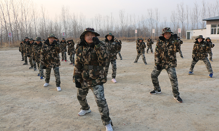 上海小學(xué)生軍事夏令營(yíng)在哪里