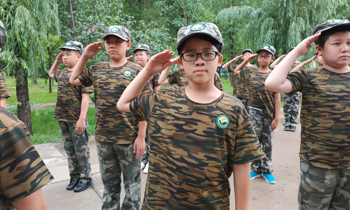 上海有軍事夏令營嗎