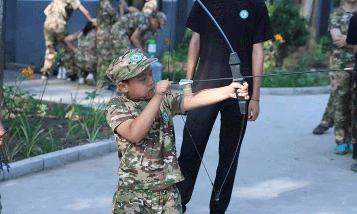 上海軍事夏令營(yíng)費(fèi)用