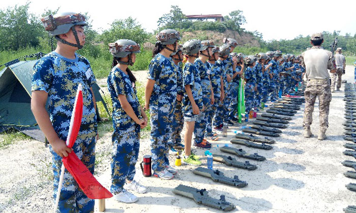 2022東方綠舟7天軍事領(lǐng)導(dǎo)力夏令營.jpg