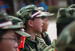 上海軍事拓展夏令營如何去保障孩子的安全