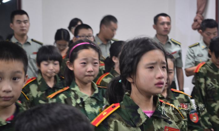 上海女子軍事夏令營