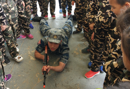 上饒軍事夏令營(yíng)在哪里報(bào)名