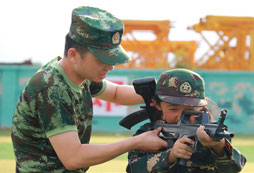 山西青少年軍事夏令營一個給孩子們一個不一樣的假期