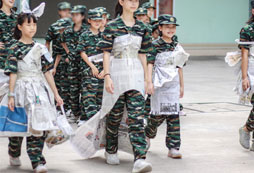 環(huán)保創(chuàng)意走秀活動(dòng)