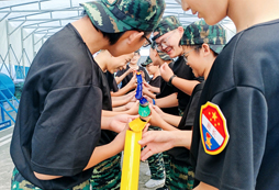 榮耀特訓夏令營師資團隊怎么樣？