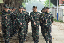給孩子報名邵陽軍事夏令營的費用要多少？