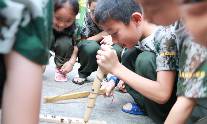兩周生存夏令營基地