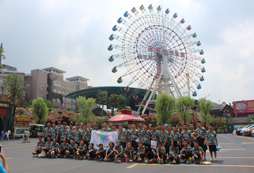 1元錢挑戰(zhàn)城市生存孩子們是否能成功？
