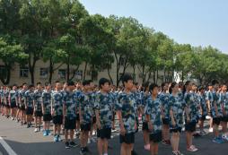 生存拓展夏令營為什么受到廣大家長歡迎