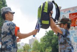 暑期參加生存訓練營的活動費用是多少