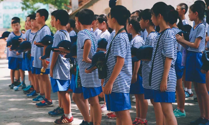青少年生存夏令營(yíng)哪里有