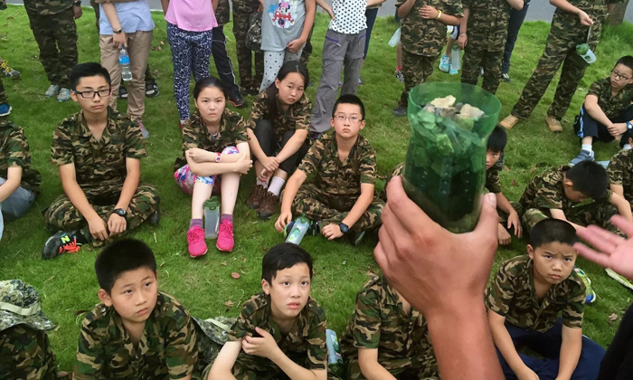 生存夏令營