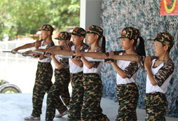 參加深圳軍事夏令營(yíng)會(huì)有哪些收獲