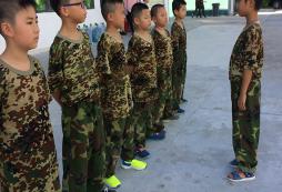 深圳參加軍事夏令營(yíng)好嗎？