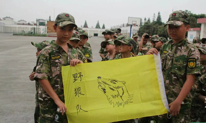 深圳軍事夏令營(yíng)
