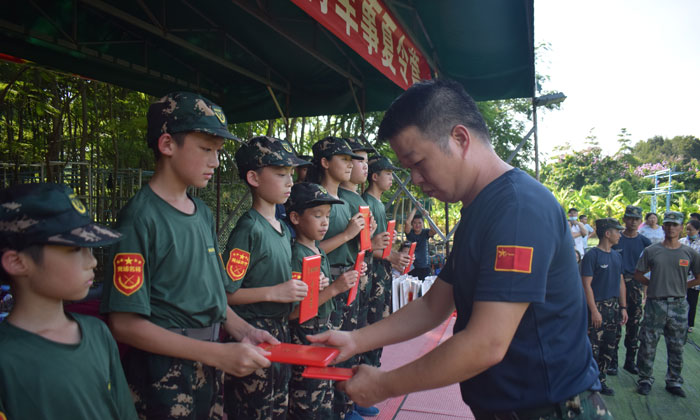 深圳軍事夏令營有哪些