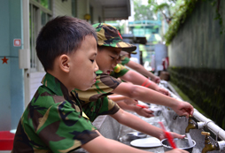 14天的深圳軍訓(xùn)夏令營需要多少錢