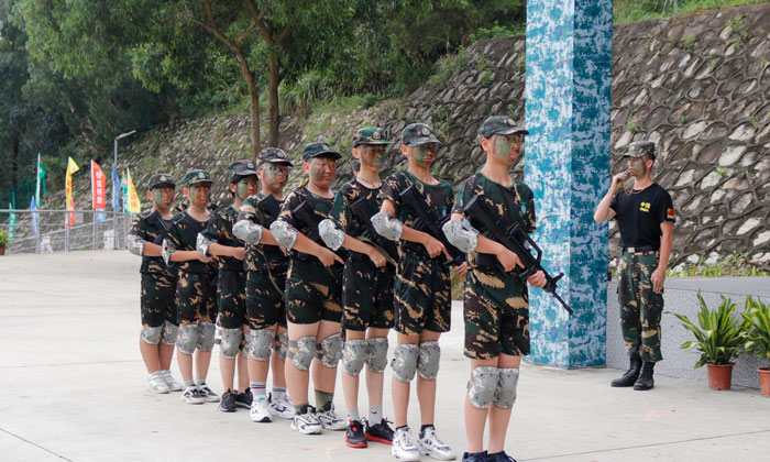 深圳軍事夏令營報名多少錢