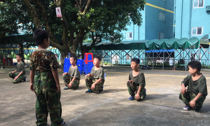深圳青少年軍旅夏令營(yíng)的訓(xùn)練內(nèi)容是什么.jpg