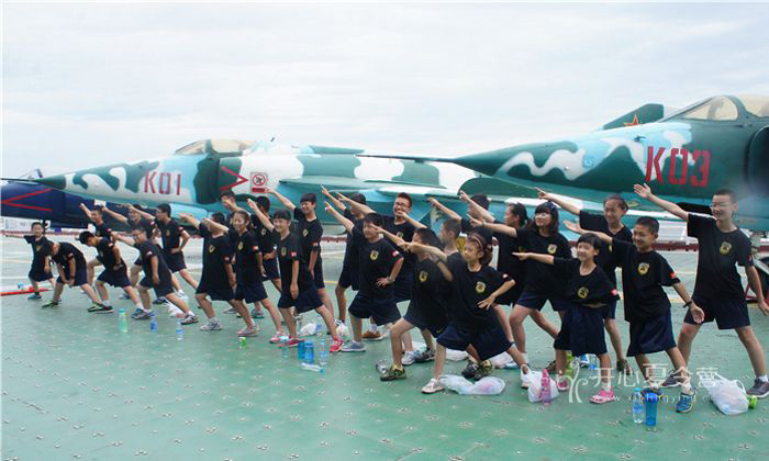 深圳軍訓(xùn)夏令營(yíng)