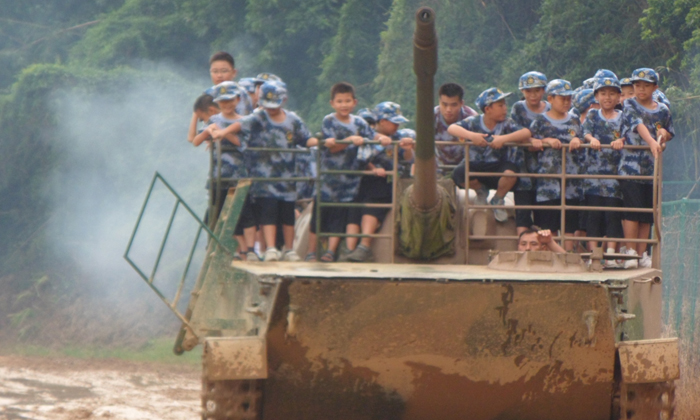 這個(gè)暑期深圳軍事?tīng)I(yíng)帶你體驗(yàn)軍營(yíng)文化