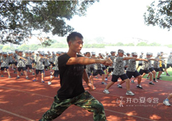 深圳軍訓(xùn)夏令營(yíng)的課程有什么優(yōu)勢(shì)