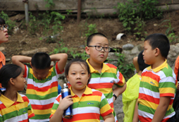 如何選擇一個(gè)能夠真正鍛煉孩子的深圳夏令營(yíng)