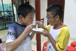幾歲小孩適合夏令營？