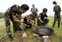 參加暑假軍事夏令營需要帶什么東西？