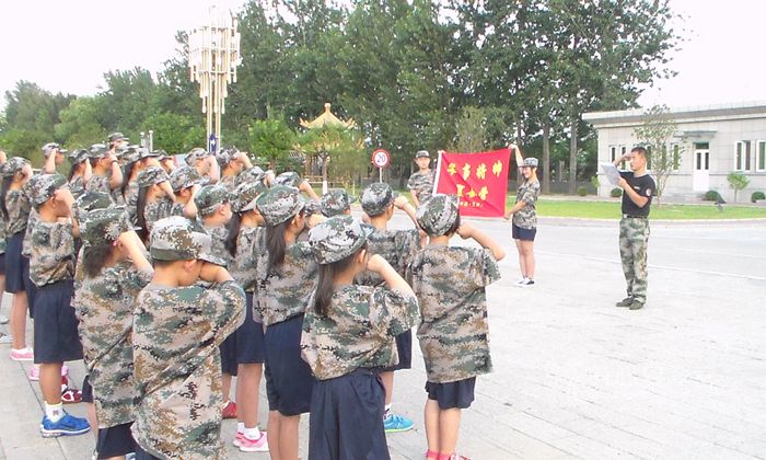 暑假夏令營(yíng)哪家好