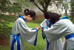 暑假國學(xué)夏令營都能學(xué)習(xí)到什么