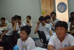 中小學生數(shù)學夏令營規(guī)范孩子的學習方法