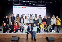 和老師合照