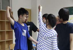 上海新東方酷學(xué)酷玩夏令營培養(yǎng)孩子的口語能力