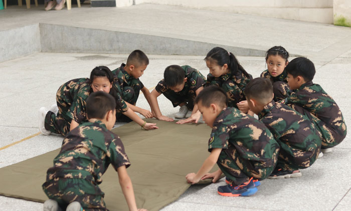 四川軍事夏令營多少錢