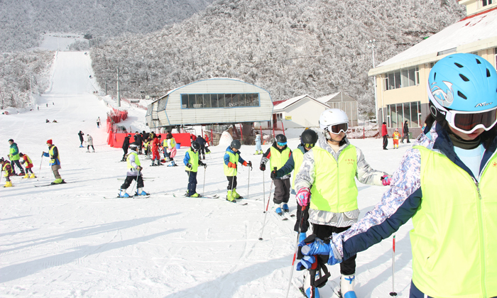 四川滑雪冬令營課程提高孩子的免疫力！.jpg