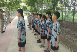 四川周邊夏令營(yíng)帶孩子走出家門實(shí)現(xiàn)自我突破