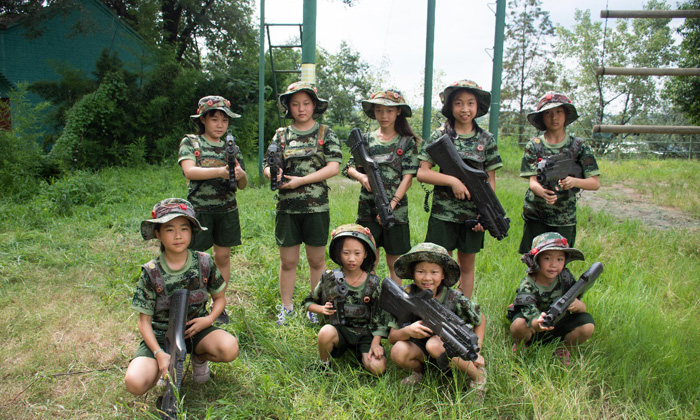 郫縣軍事夏令營(yíng)