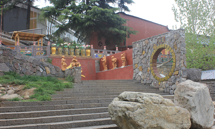 少林寺內(nèi)