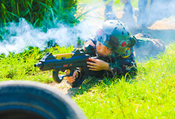匍匐射擊