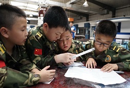 青少年軍事有哪些特色的課程？