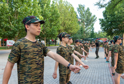 站軍姿